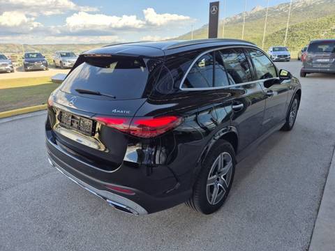 2025 Mercedes-Benz GLC — sličica 5