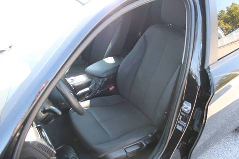 2015 BMW Serija 1 — sličica 10