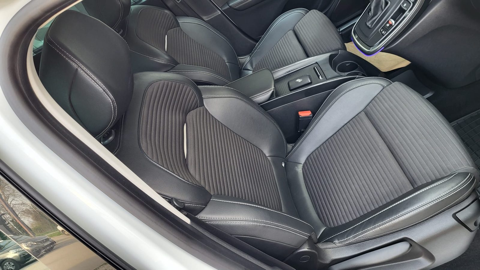 2020 Renault Scenic — fotografija 21