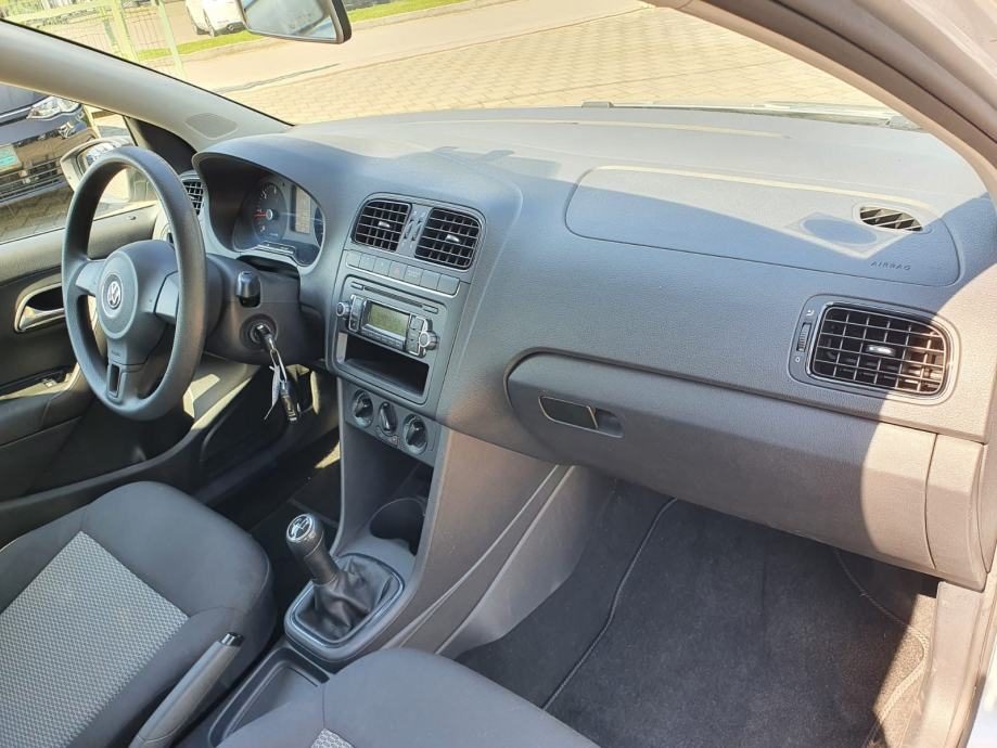 2009 Volkswagen Polo — fotografija 12