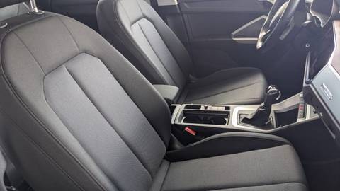 2020 Audi Q3 — sličica 28