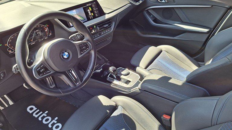 2023 BMW Serija 1 — fotografija 5
