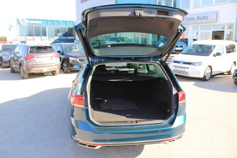 2022 Volkswagen Passat Variant — sličica 9
