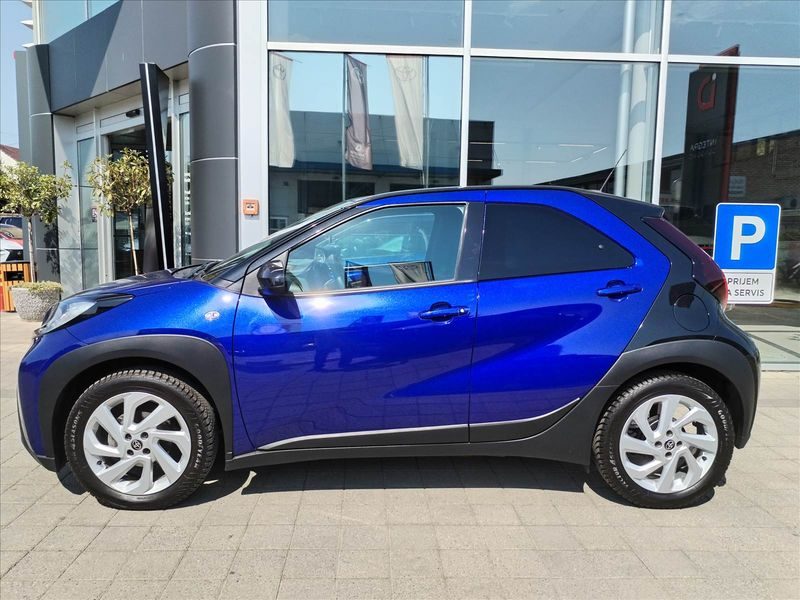 2022 Toyota Aygo X — fotografija 4