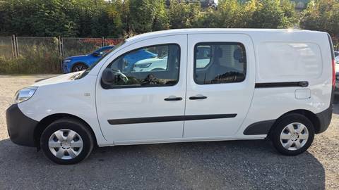 2021 Renault Kangoo Express — sličica 3