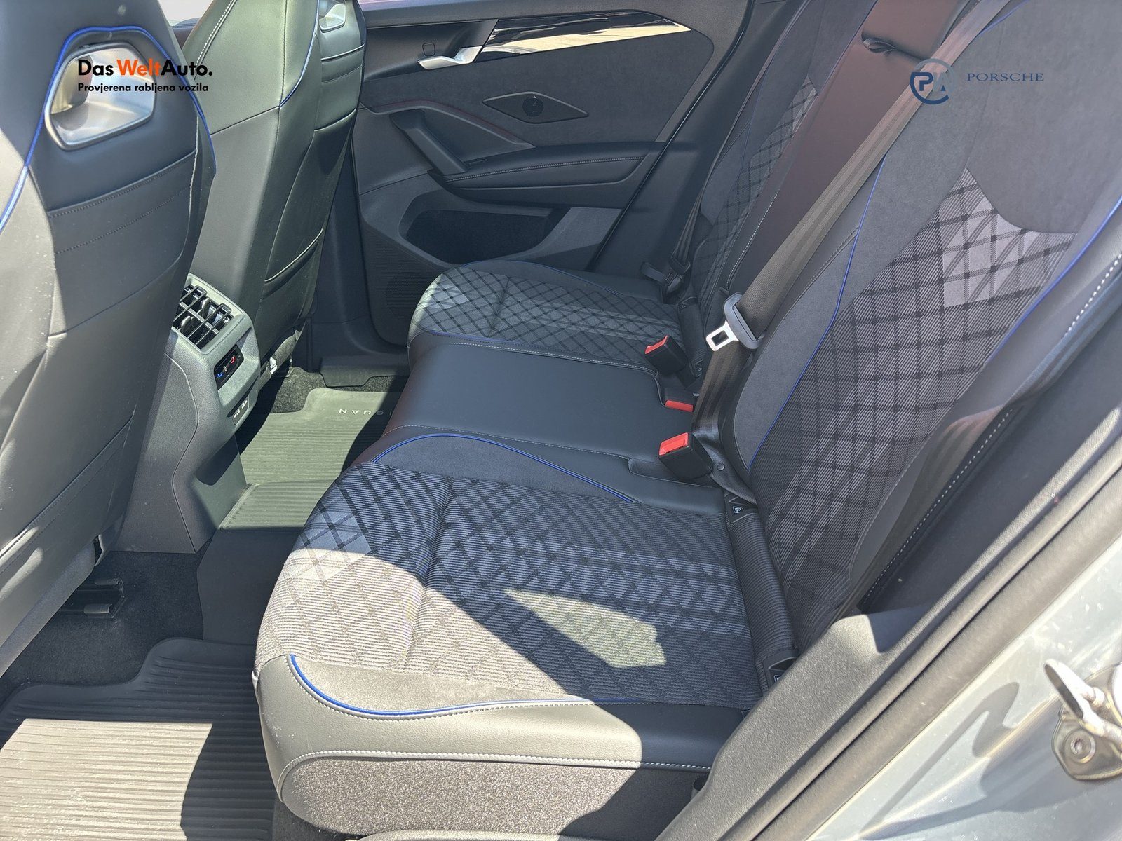 2026 Volkswagen Tiguan R-Line — fotografija 13