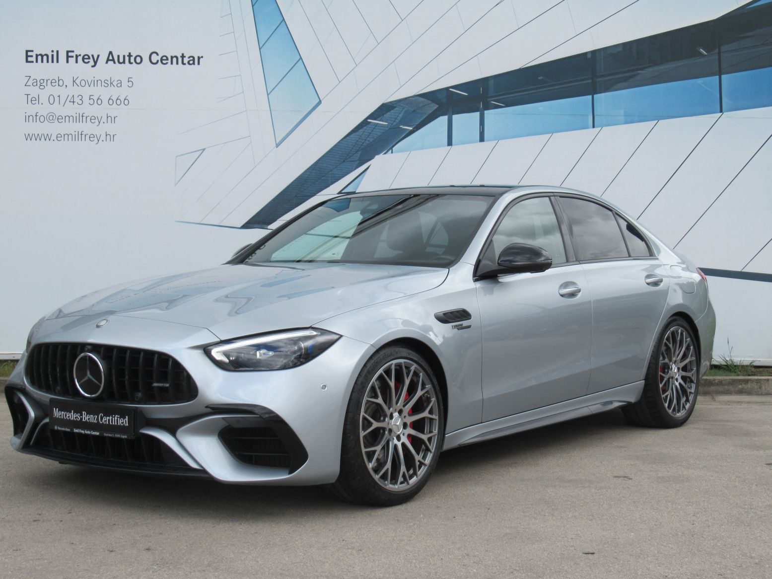 2025 Mercedes-Benz C-klasa — fotografija 3
