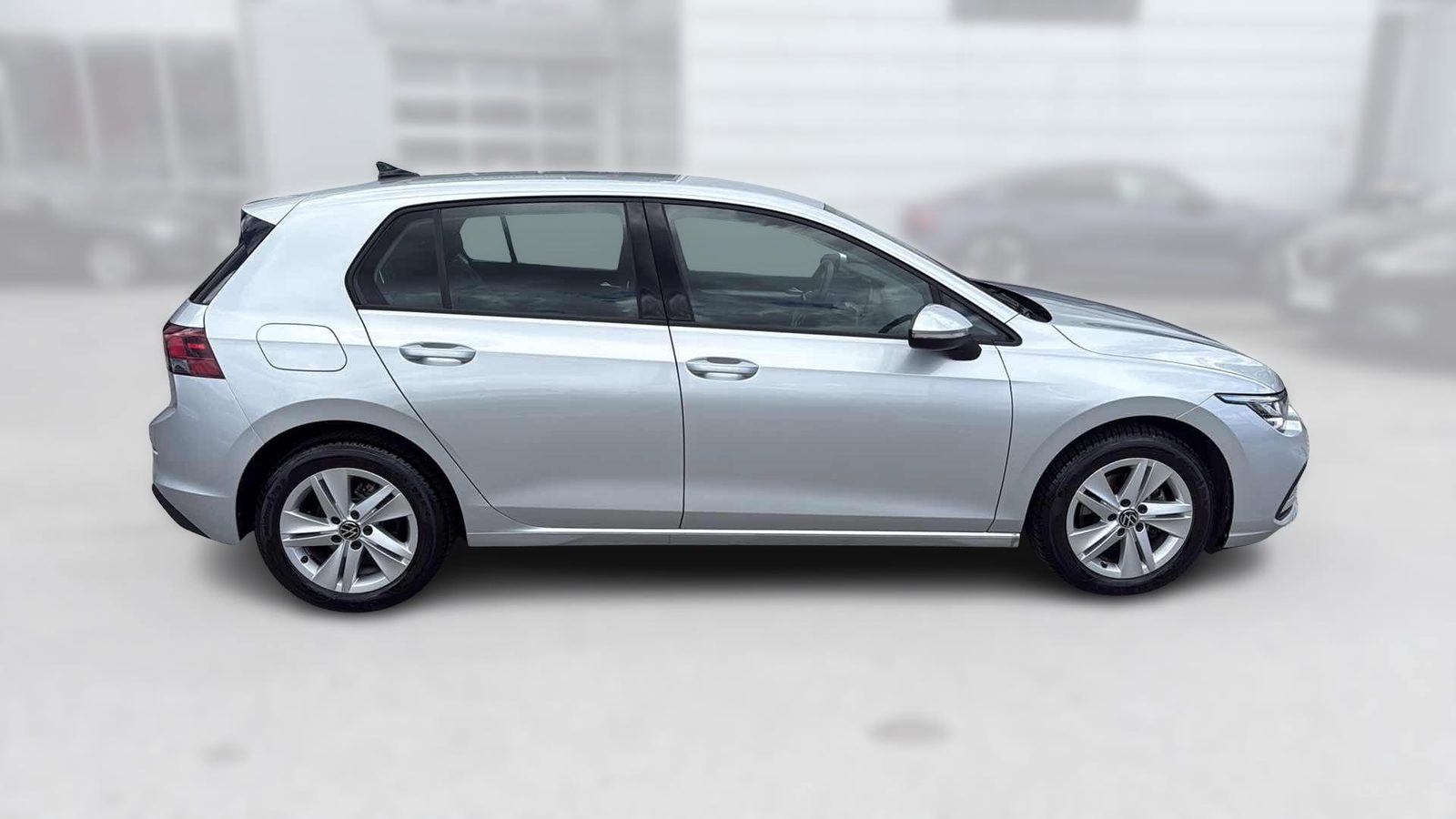2024 Volkswagen Golf — fotografija 8