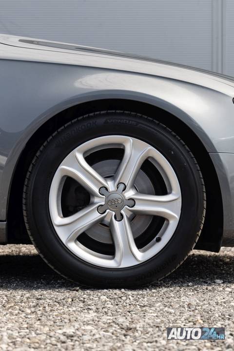 2014 Audi A4 Avant — sličica 22