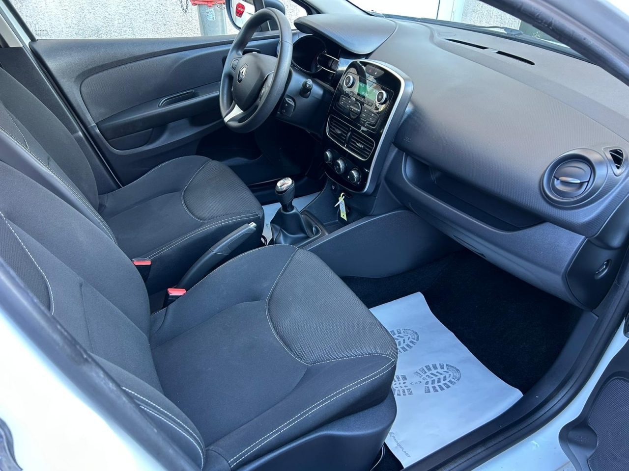 2019 Renault Clio IV — fotografija 13