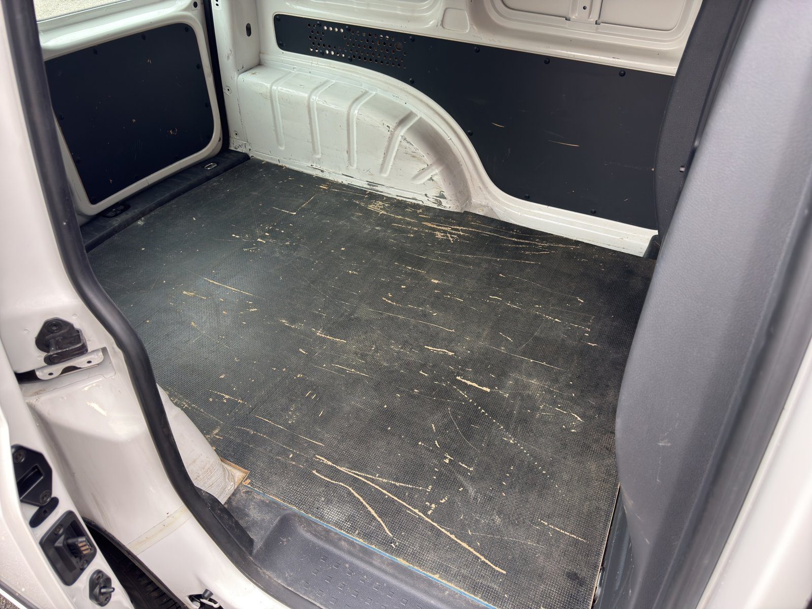 2019 Volkswagen Caddy — fotografija 17
