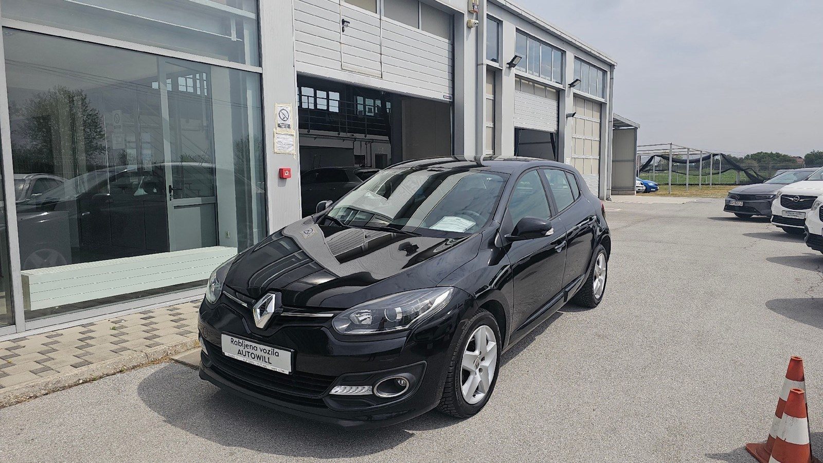 2015 Renault Megane — fotografija 4