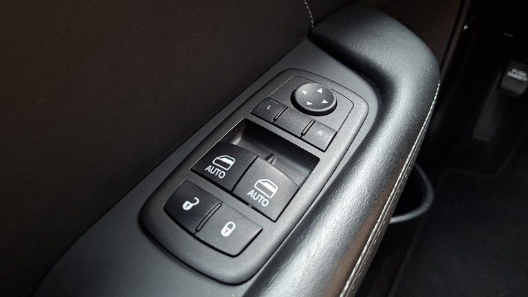 2024 Dodge Challenger — fotografija 23