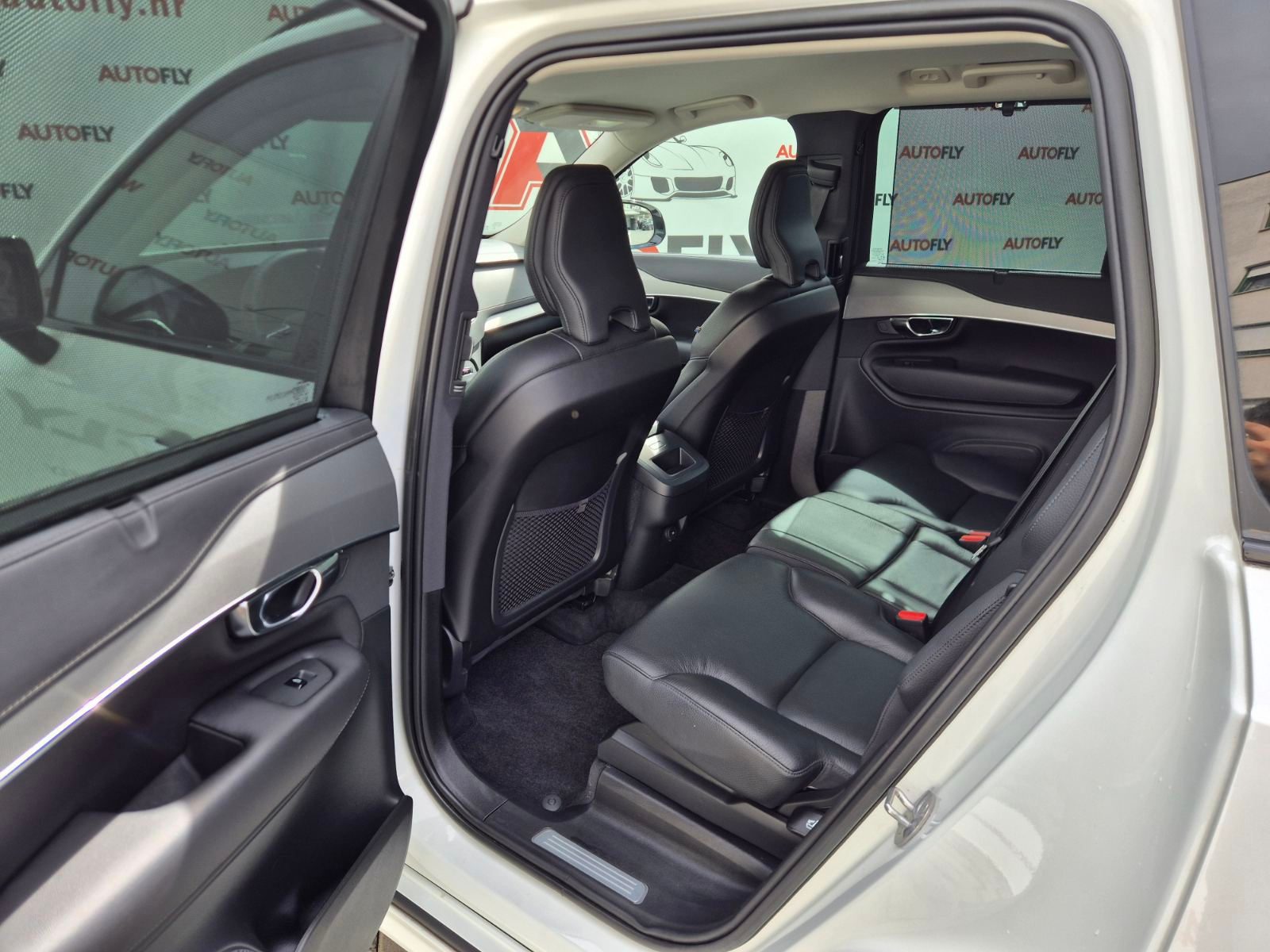 2022 Volvo XC90 R-Design — fotografija 14
