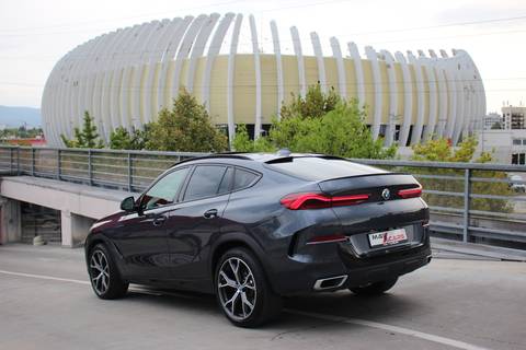 2020 BMW X6 — sličica 3