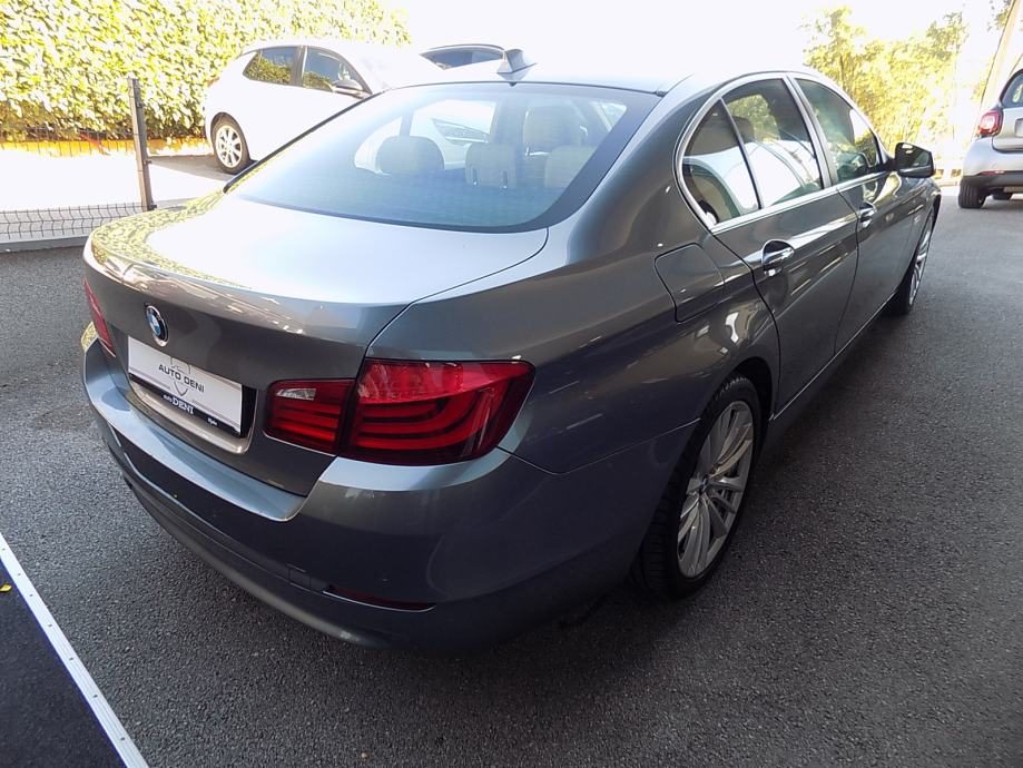 2010 BMW Serija 5 — fotografija 5