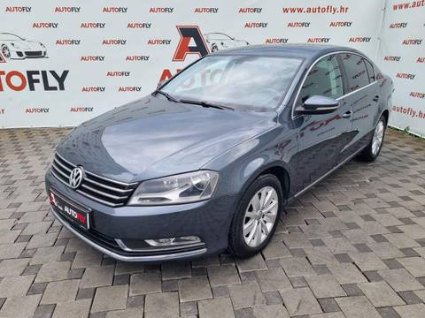2015 Volkswagen Passat — sličica 9