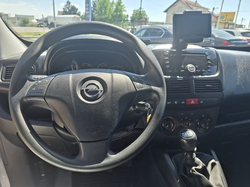 2016 Opel Combo — fotografija 13
