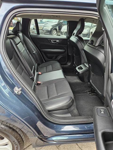 2019 Volvo V60 — sličica 21