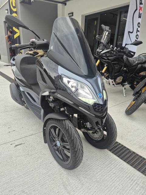 2023 Piaggio MP3 300 — sličica 14