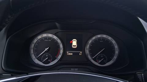 2021 Škoda Karoq — sličica 18