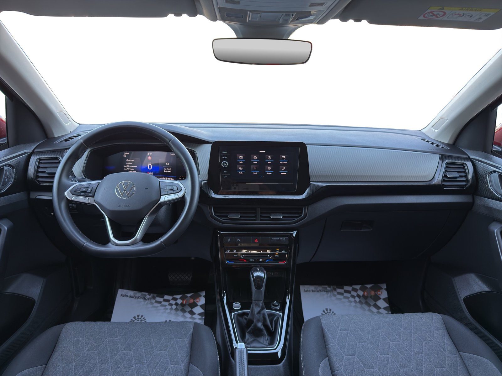 2026 Volkswagen T-Cross — fotografija 13