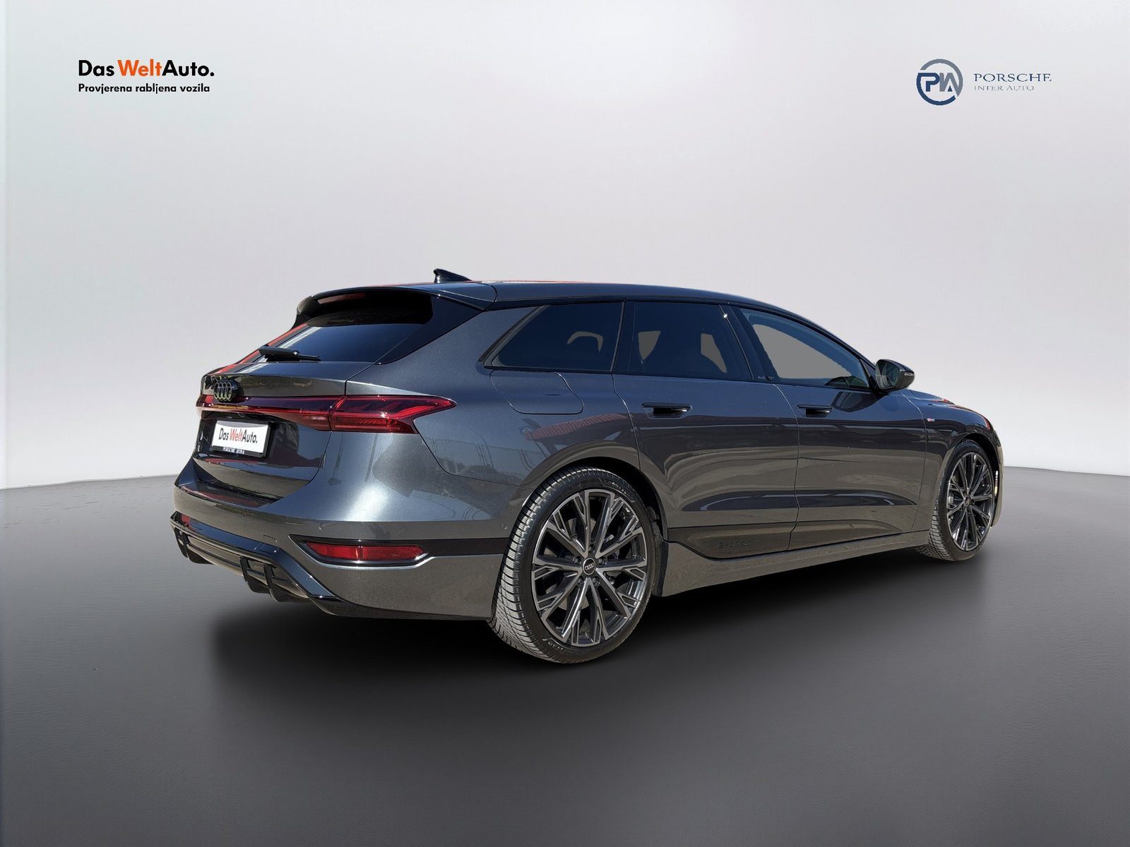 2025 Audi A6 Avant S line — fotografija 5
