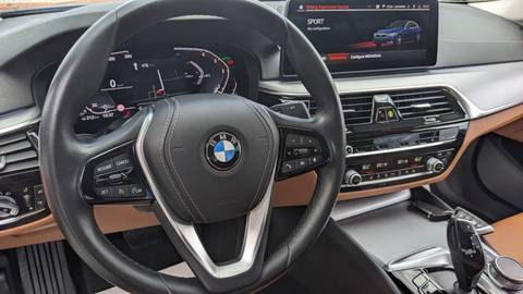 2022 BMW Serija 5 — sličica 15