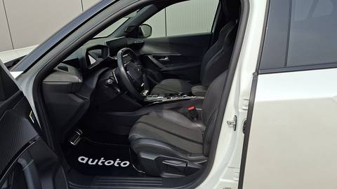 2022 Peugeot 2008 — sličica 6