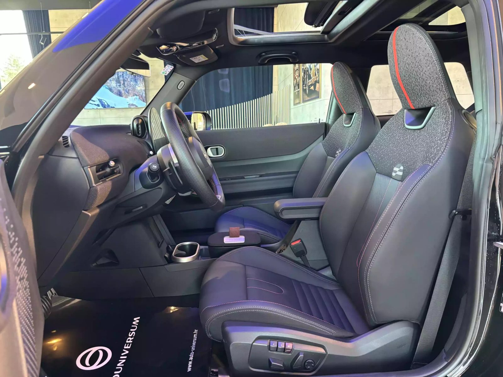 2025 Mini Cooper JCW — fotografija 20