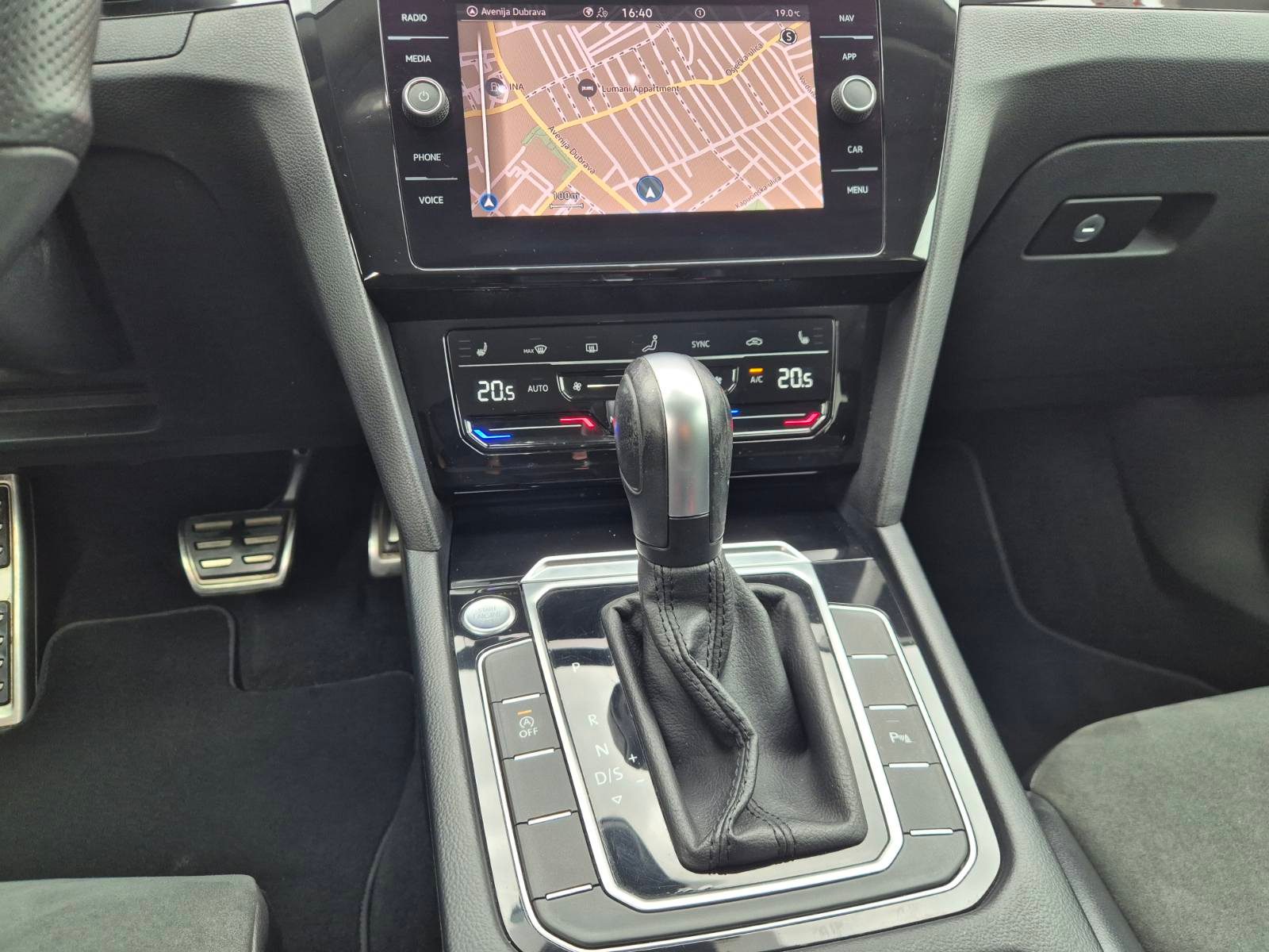 2021 Volkswagen Arteon Highline — fotografija 20