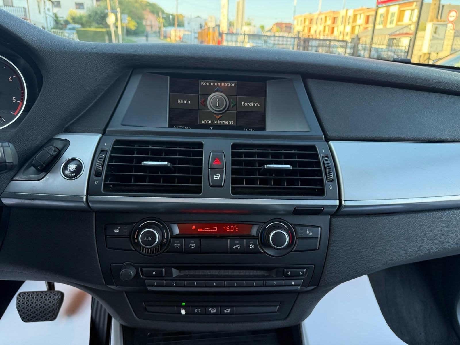 2009 BMW X5 — fotografija 16