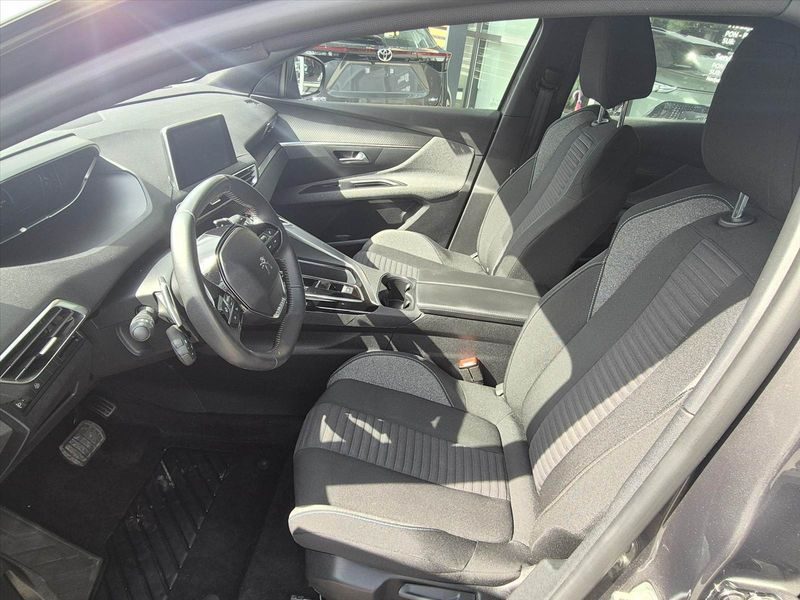 2023 Peugeot 3008 — fotografija 7