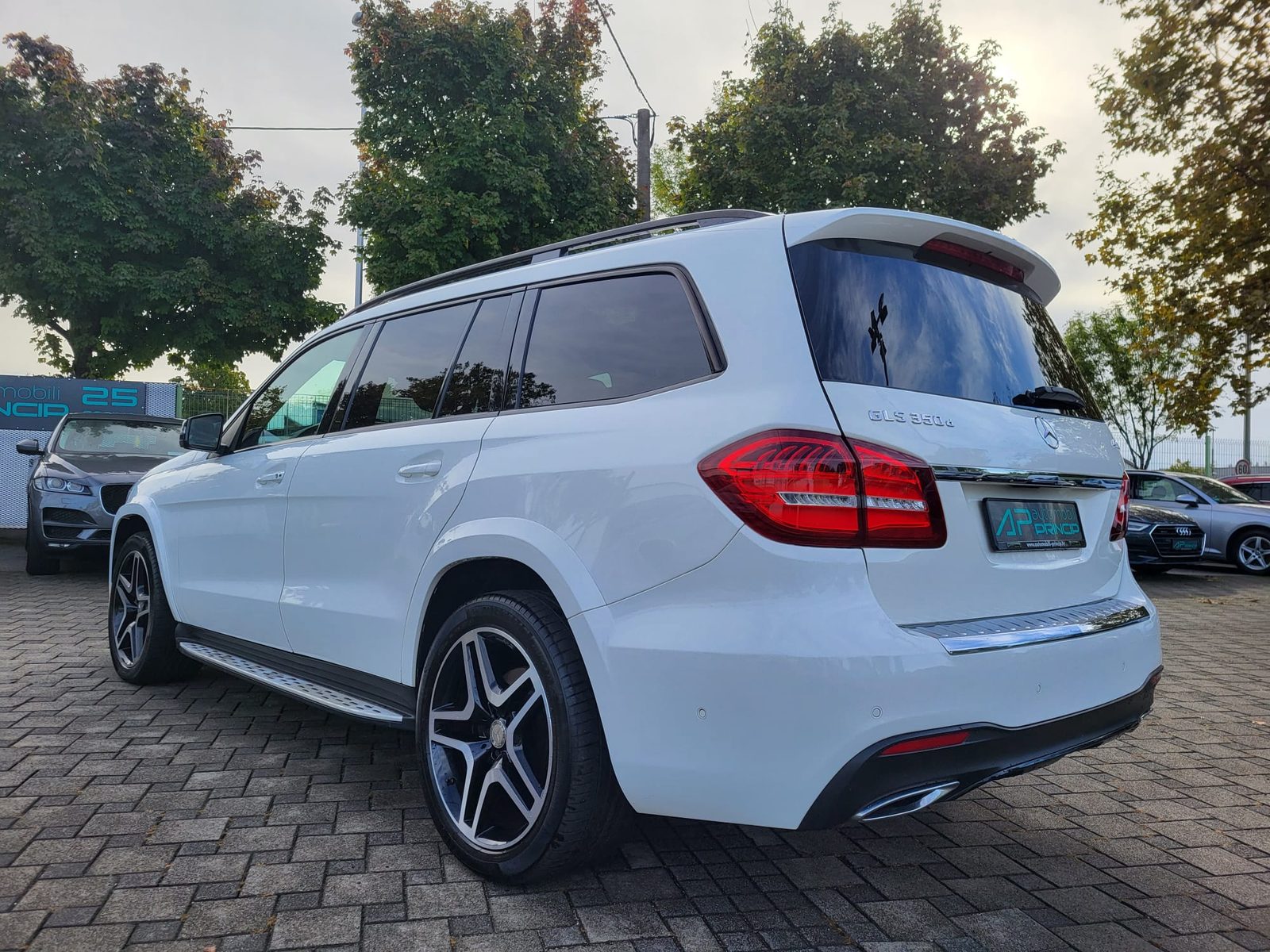 2016 Mercedes-Benz GLS — fotografija 4