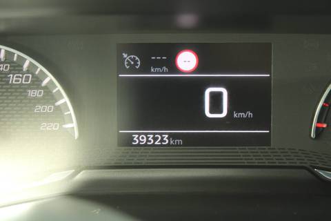 2022 Peugeot 208 — sličica 19