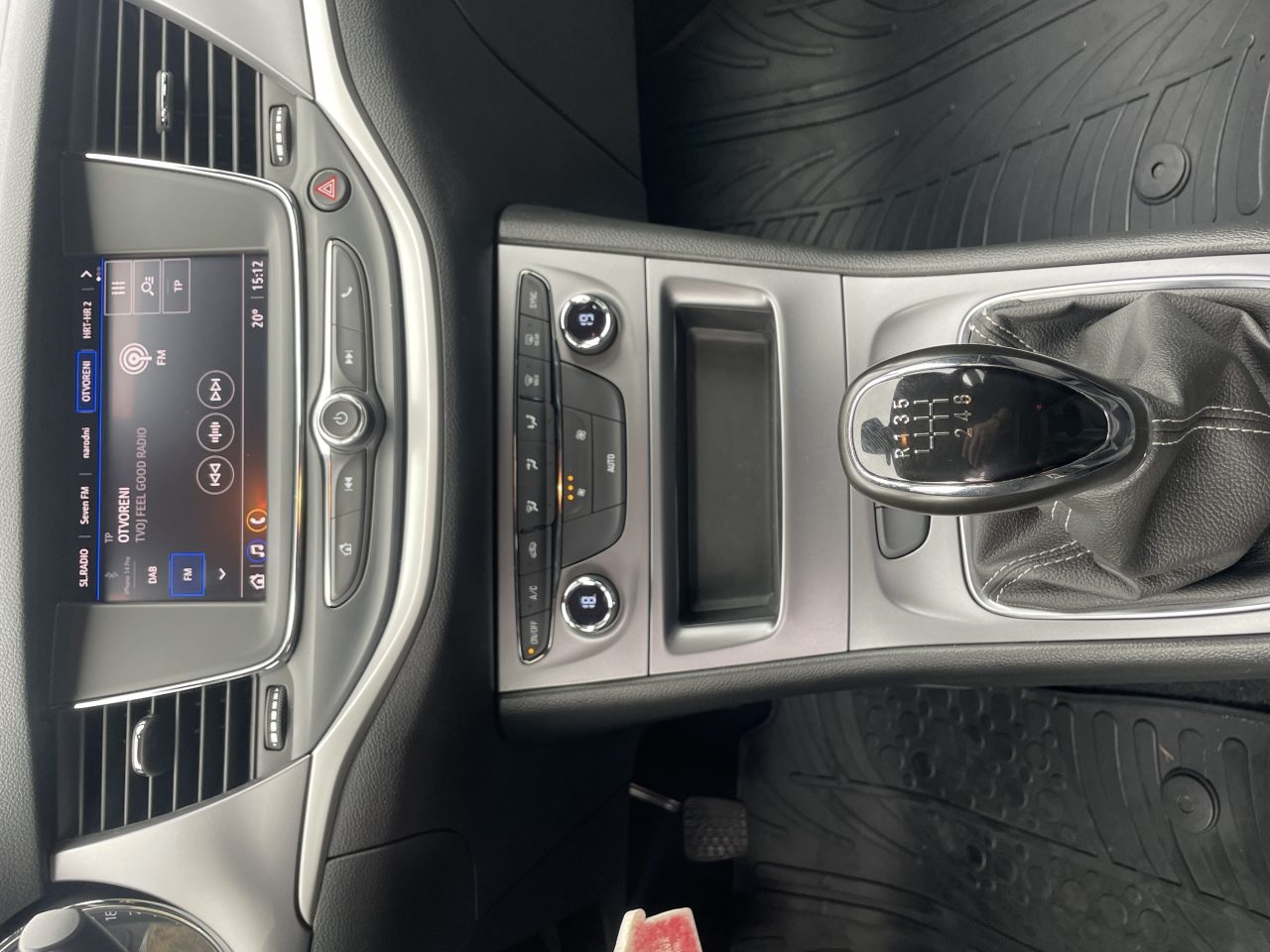 2021 Opel Astra — fotografija 13