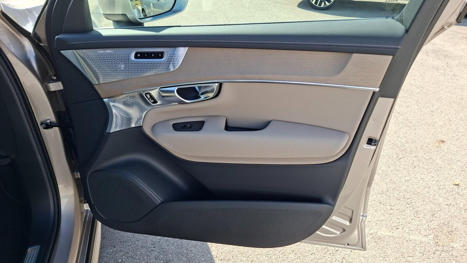 2026 Volvo XC90 — fotografija 8