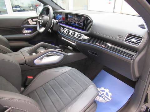 2025 Mercedes-Benz GLE — sličica 10