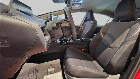 2026 Toyota Prius — sličica 6