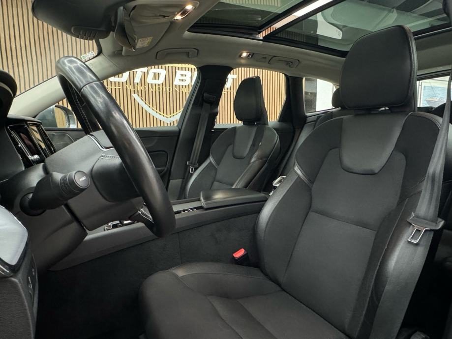 2019 Volvo XC60 — fotografija 8