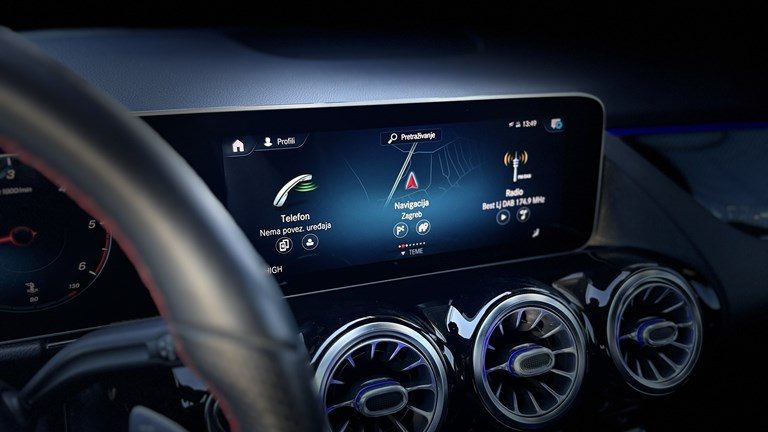 2020 Mercedes-Benz B-klasa — fotografija 12