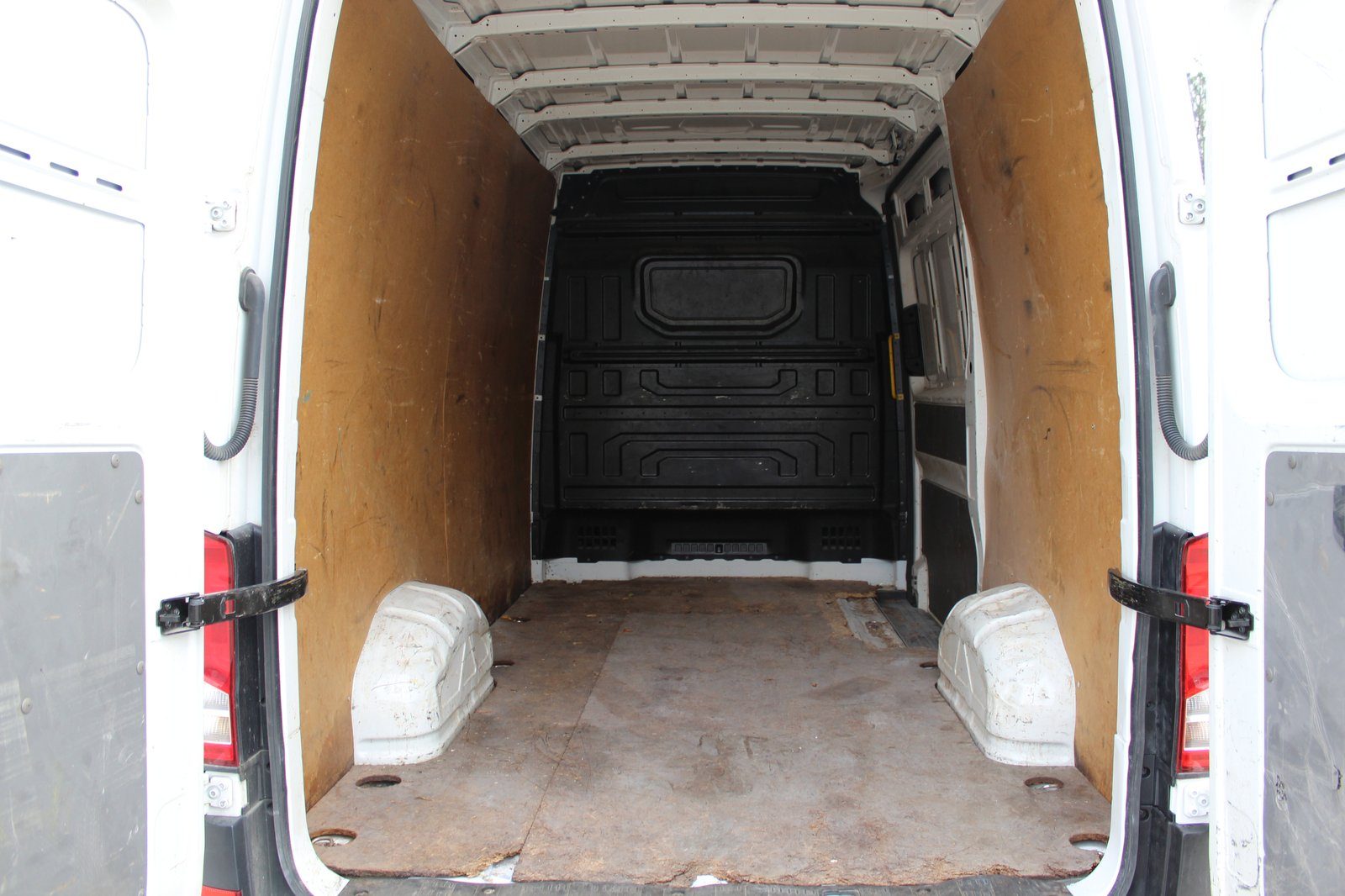 2021 Volkswagen Crafter — fotografija 11