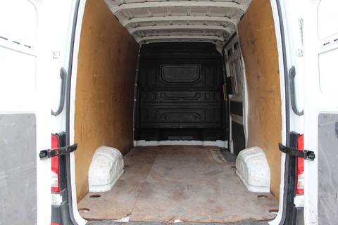 2021 Volkswagen Crafter — sličica 11