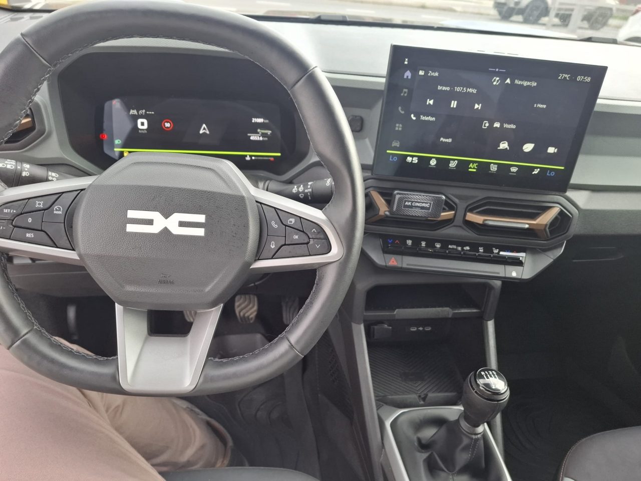 2025 Dacia Bigster — fotografija 12