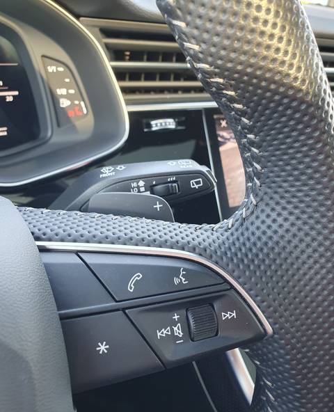 2019 Audi SQ8 S line — sličica 24