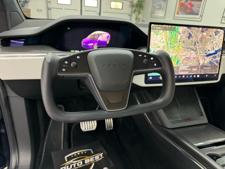 2022 Tesla Model X — fotografija 10