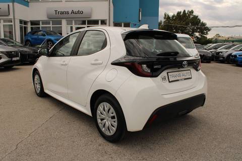 2024 Toyota Yaris — sličica 7