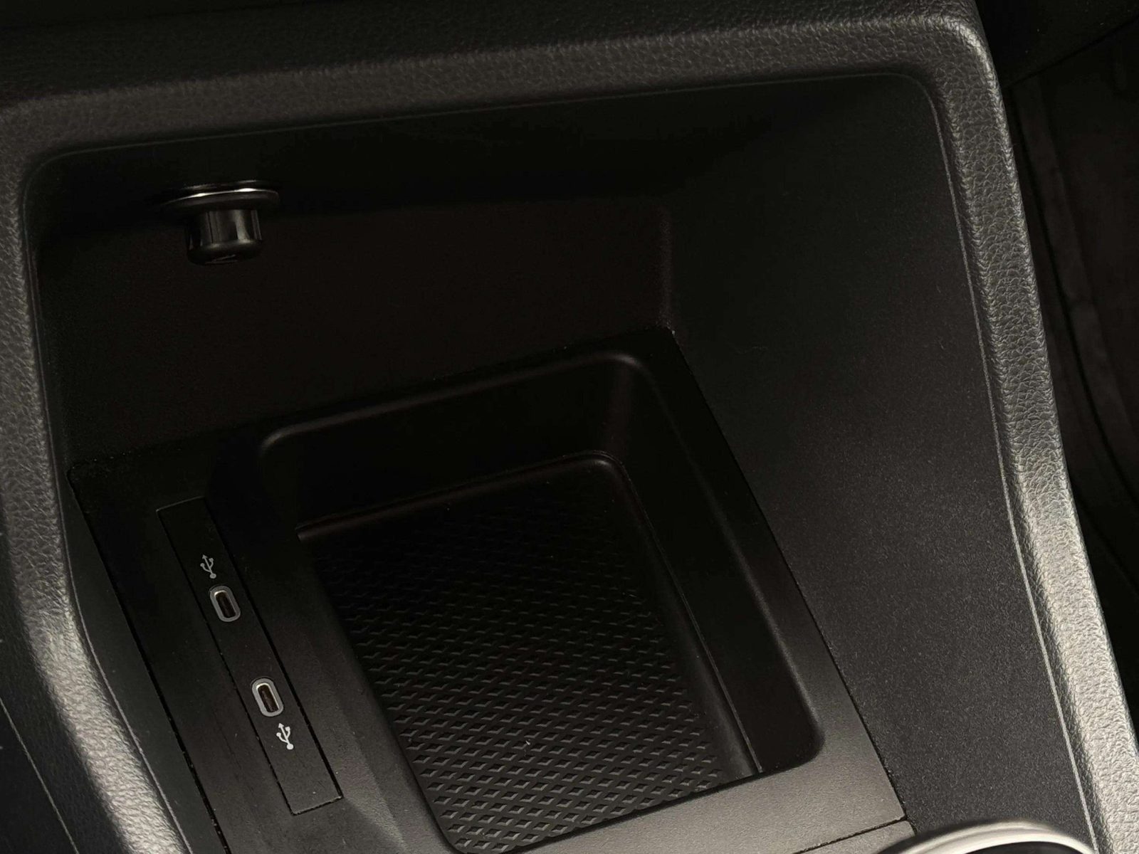 2021 Volkswagen Caddy Maxi — fotografija 20