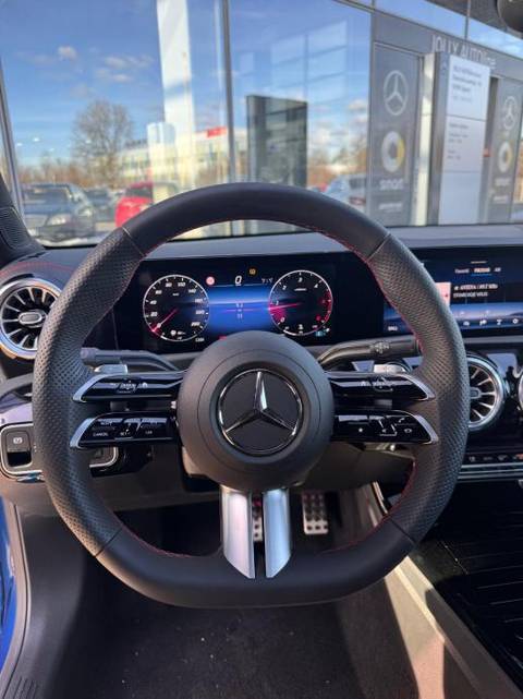 2026 Mercedes-Benz CLA — sličica 11