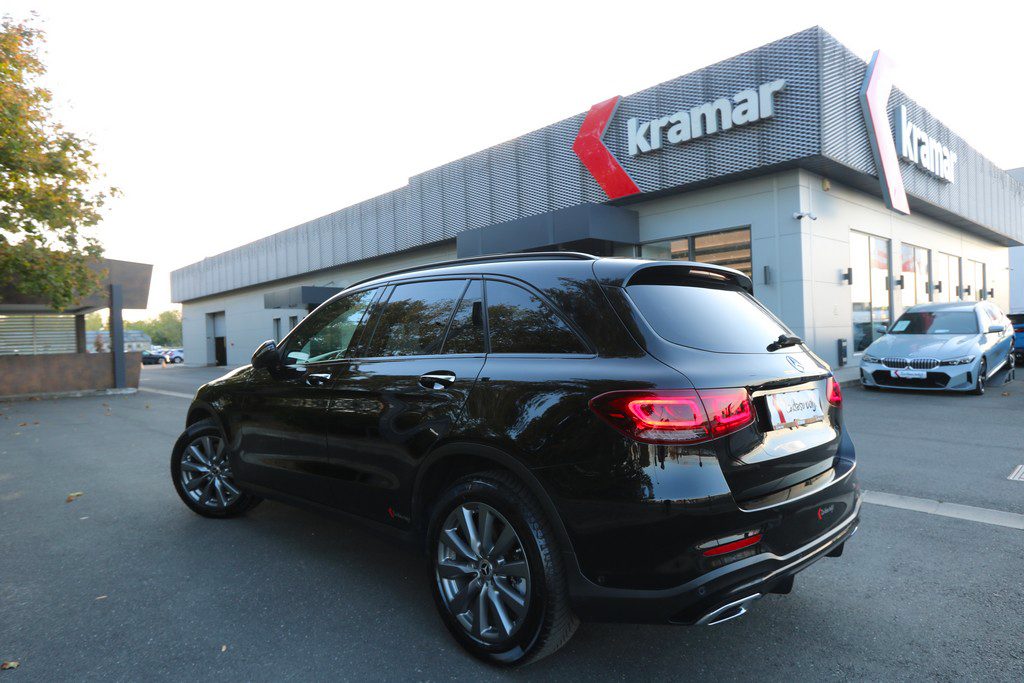 2022 Mercedes-Benz GLC AMG Line — fotografija 18